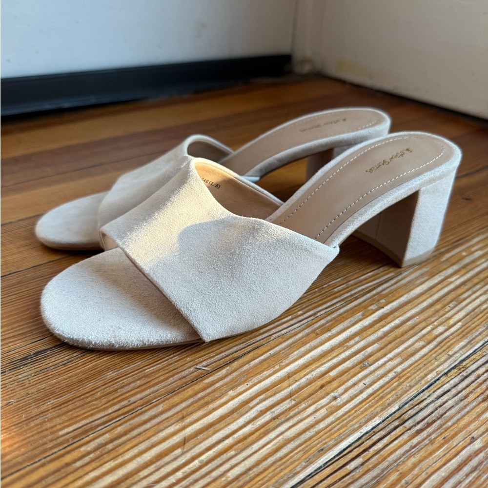 & Other Stories - block heels suede